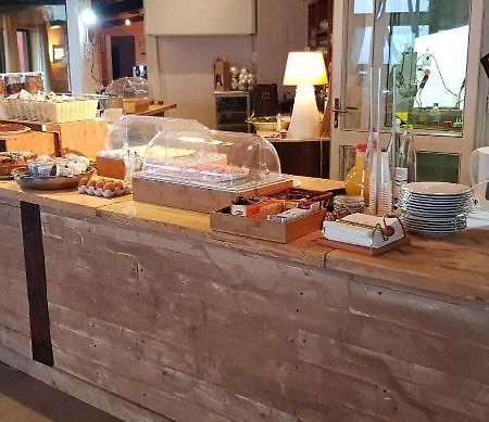 Il Poggio Dei Pettirossi Hotell Bevagna Eksteriør bilde