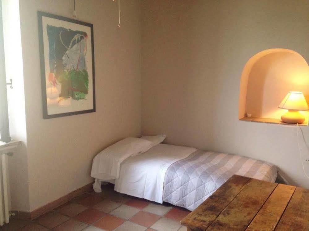 Il Poggio Dei Pettirossi Hotell Bevagna Eksteriør bilde
