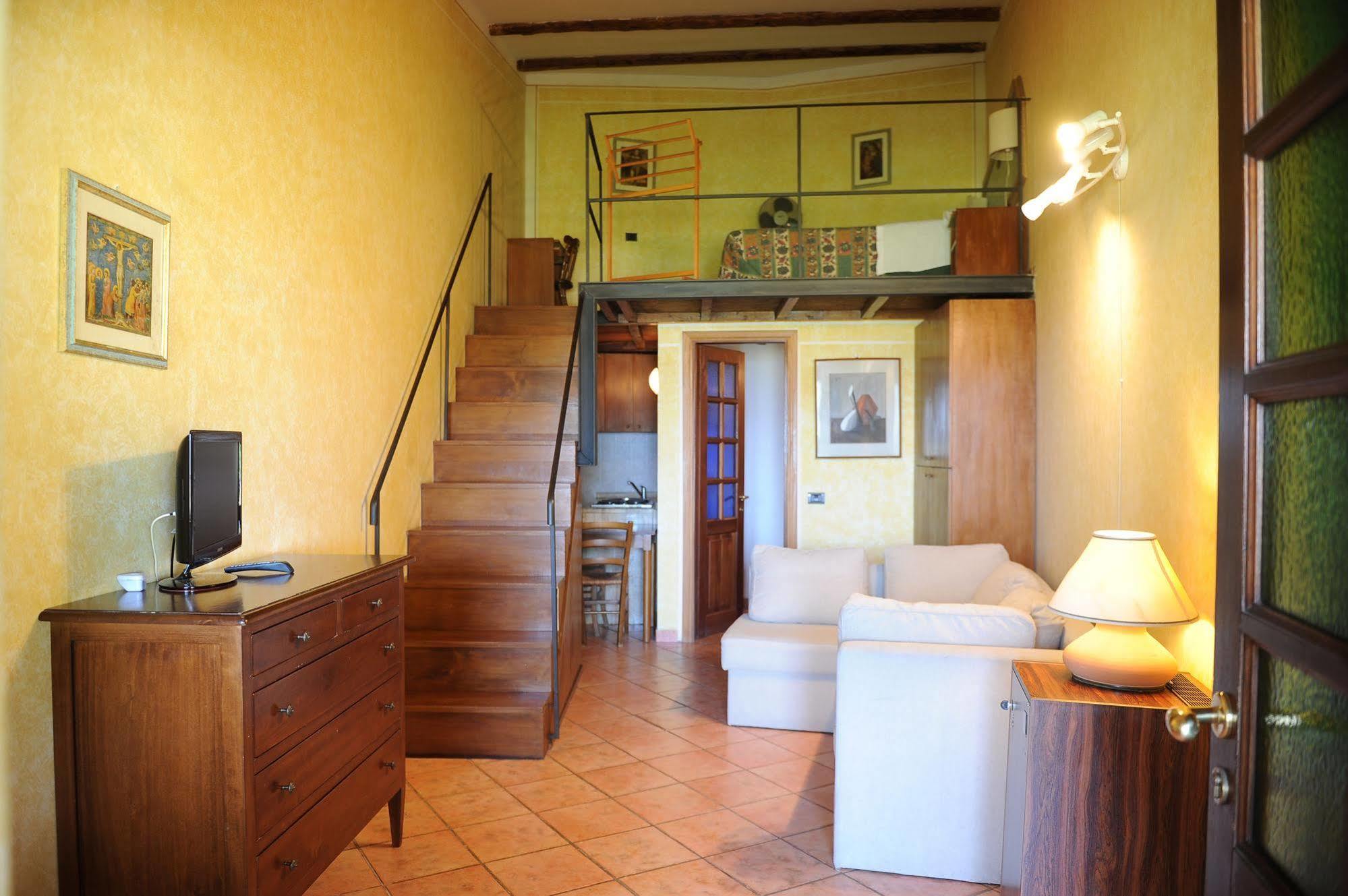 Il Poggio Dei Pettirossi Hotell Bevagna Eksteriør bilde